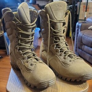 Tactical Tan Combat Boots